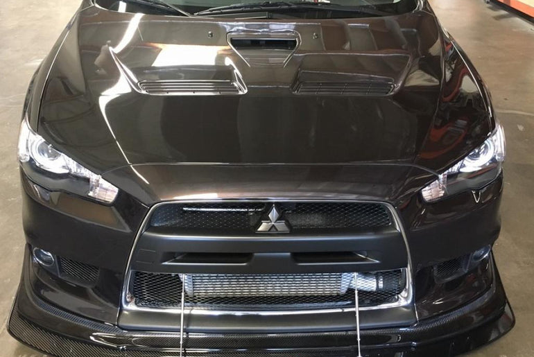 APR PERFORMANCE CARBON FIBRE FRONT WIND SPLITTER W/RODS