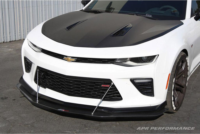 APR PERFORMANCE CARBON FIBRE FRONT WIND SPLITTER W/RODS