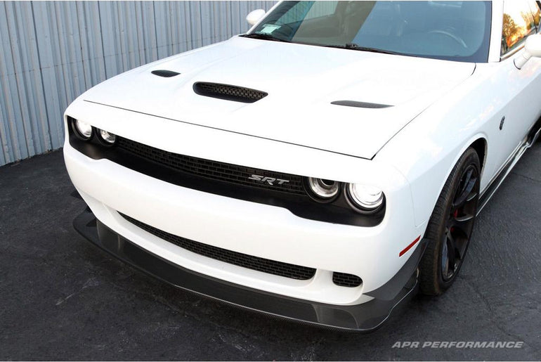 APR PERFORMANCE CARBON FIBRE FRONT AIR DAM/LIP