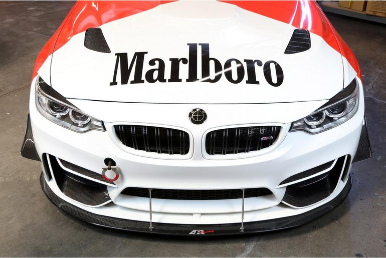 APR PERFORMANCE CARBON FIBRE FRONT BUMPER CANARDS