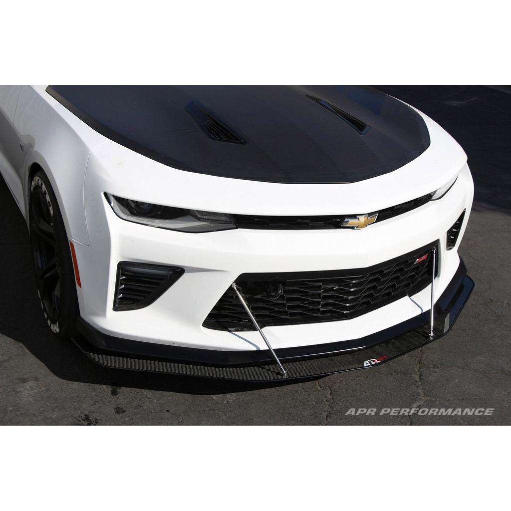 APR PERFORMANCE CARBON FIBRE FRONT WIND SPLITTER W/RODS