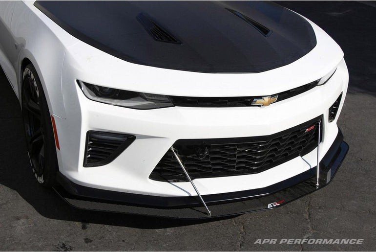 APR PERFORMANCE CARBON FIBRE FRONT WIND SPLITTER W/RODS