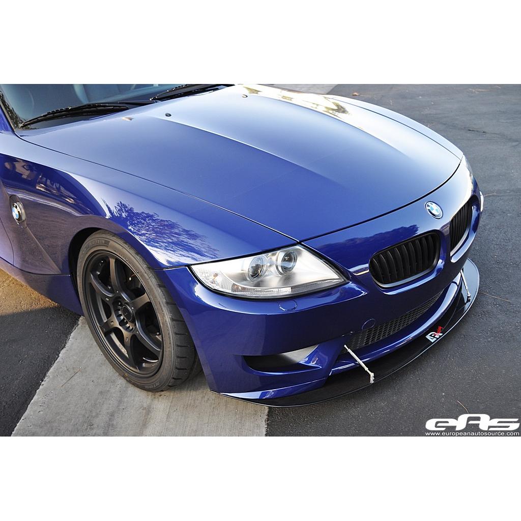 APR PERFORMANCE CARBON FIBRE FRONT WIND SPLITTER W/RODS