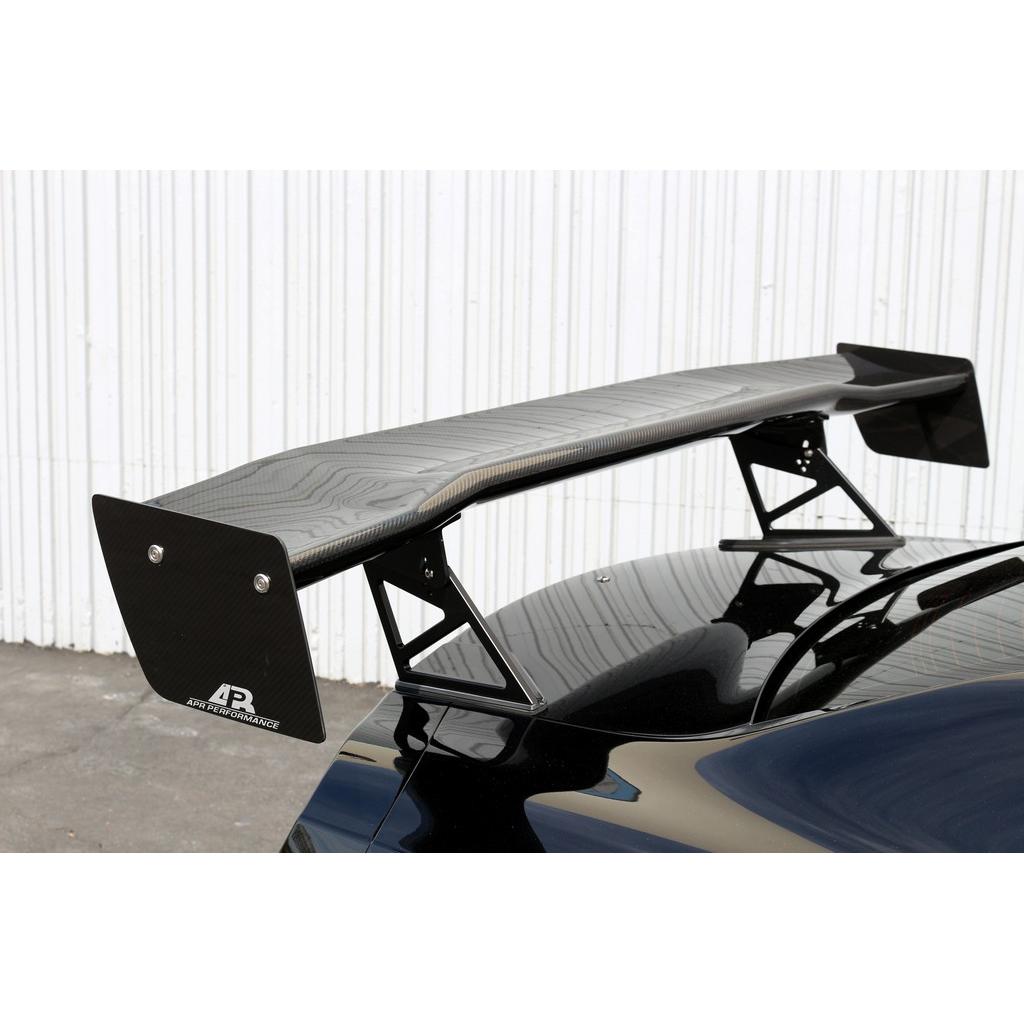 APR PERFORMANCE CARBON FIBRE GTC-500 ADJUSTABLE WING
