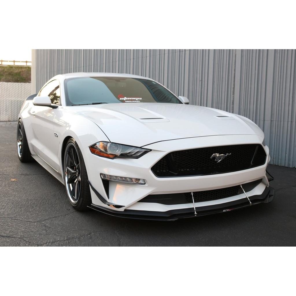 APR PERFORMANCE CARBON FIBRE FRONT WIND SPLITTER W/RODS