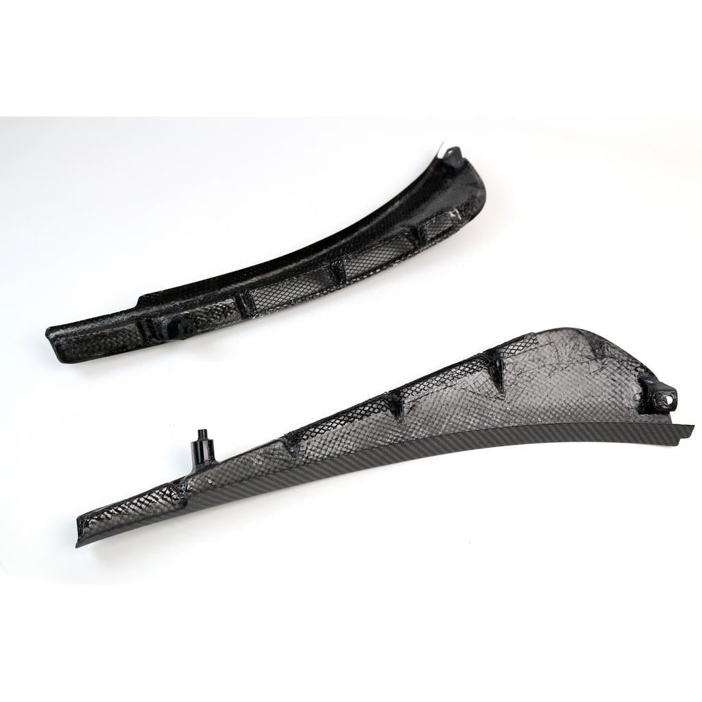 APR PERFORMANCE CARBON FIBRE FENDER VENTS