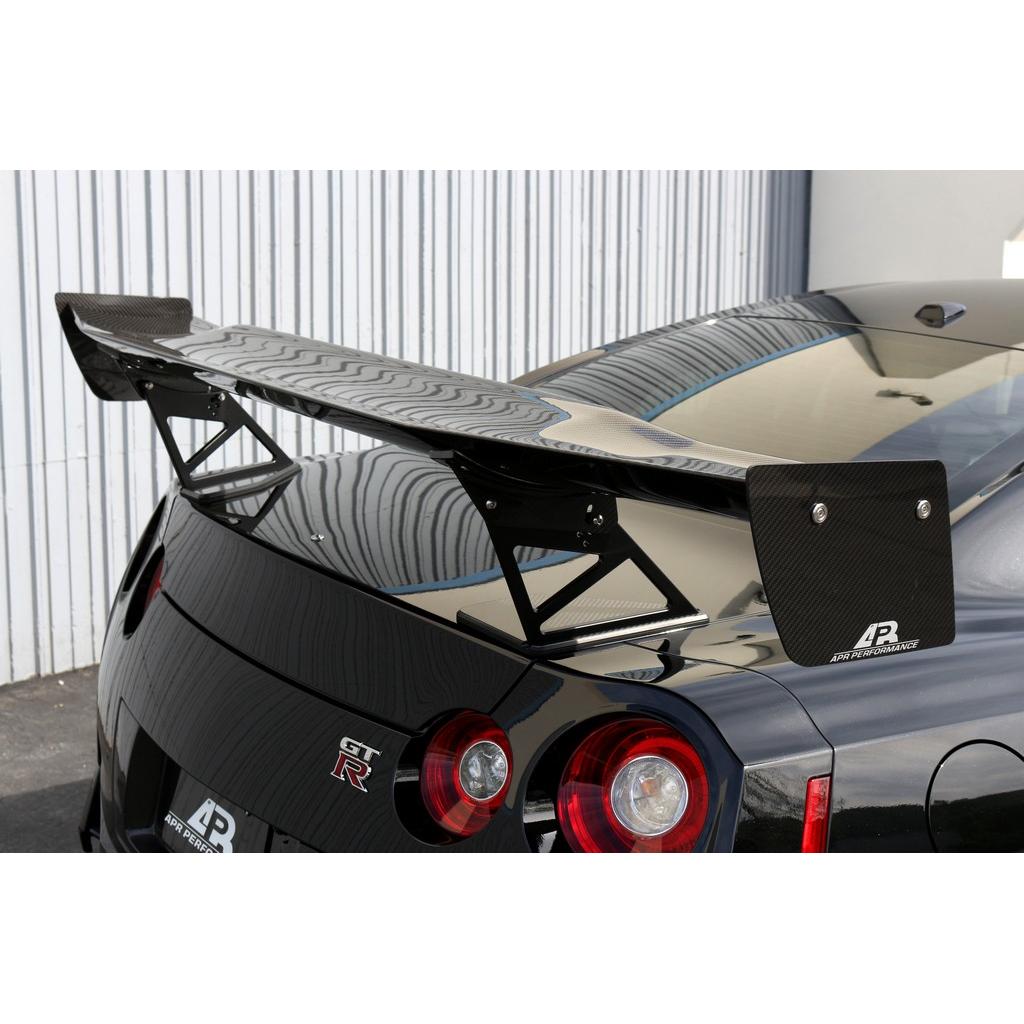 APR PERFORMANCE CARBON FIBRE GTC-500 ADJUSTABLE WING
