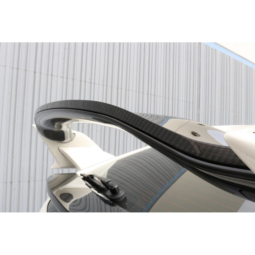 APR PERFORMANCE CARBON FIBRE GURNEY FLAP