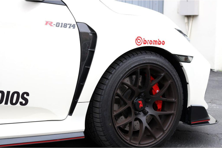 APR PERFORMANCE CARBON FIBRE FENDER VENTS