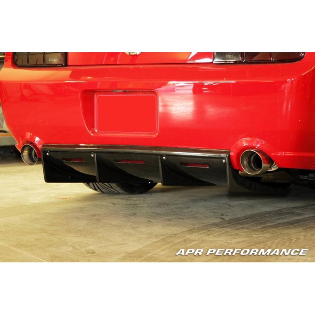 APR PERFORMANCE CARBON FIBRE REAR DIFFUSER