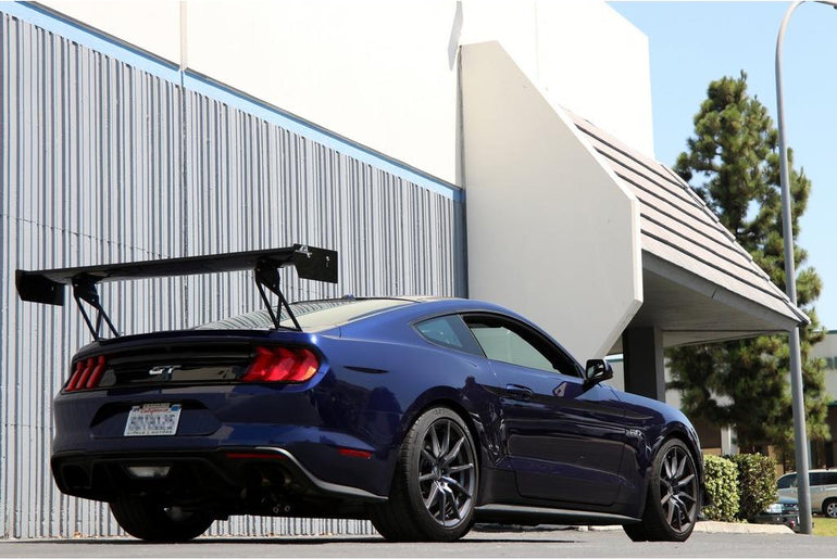APR PERFORMANCE CARBON FIBRE GT-250 ADJUSTABLE WING