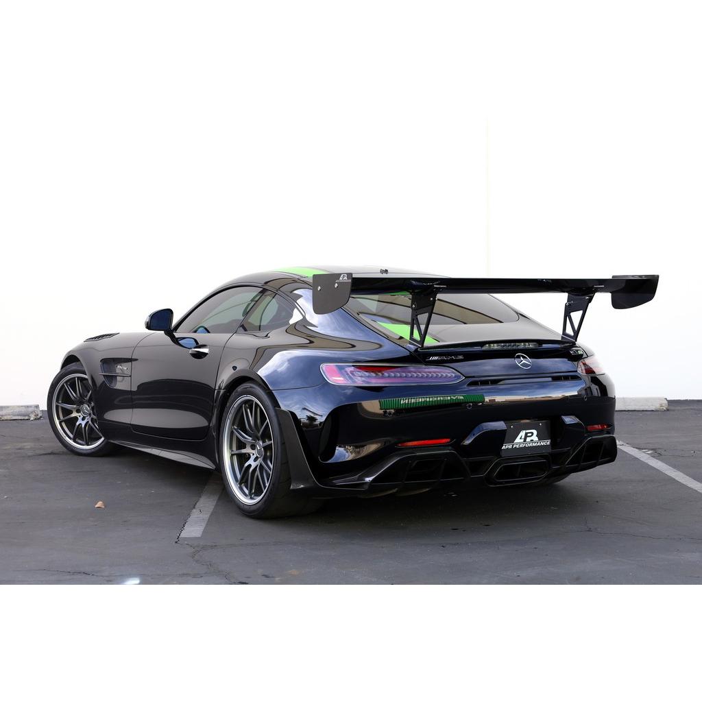 APR PERFORMANCE CARBON FIBRE GTC-500 ADJUSTABLE WING
