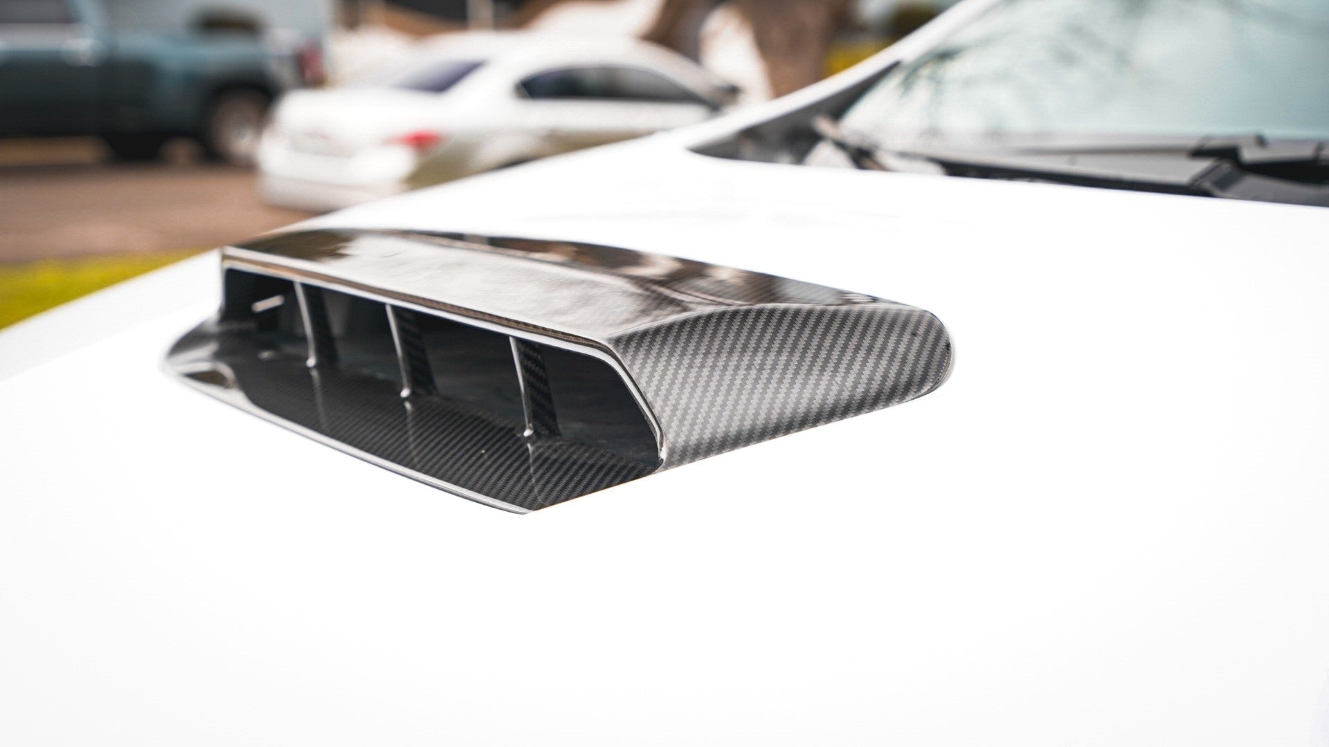 APR PERFORMANCE CARBON FIBRE HOOD VENT